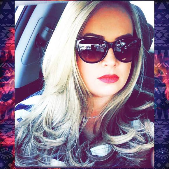 Meet your Posher, Kristen - Picture 1 of 1